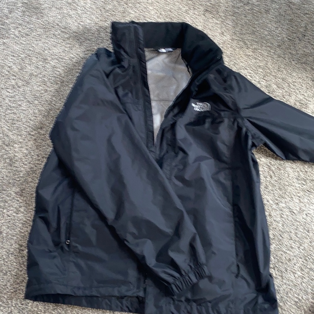 Mens North Face Rain Jacket. Size large. Black.